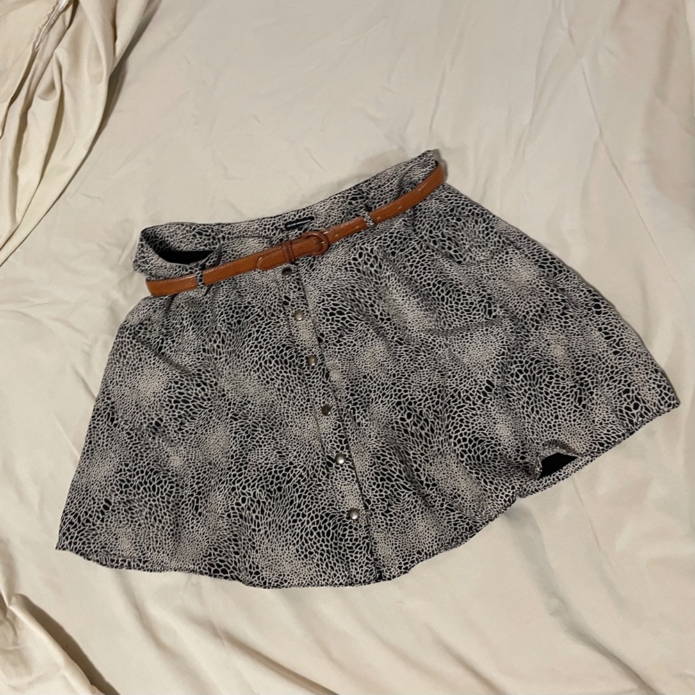 Club Monaco 100% Silk Abstract Printed Button Front Skirt